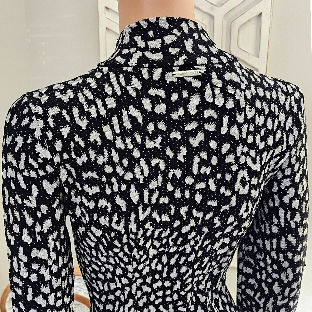Michael Kors Black Metallic Silver Cheetah Print Bell Sleeve Sheath Dress - Picture 8 of 9